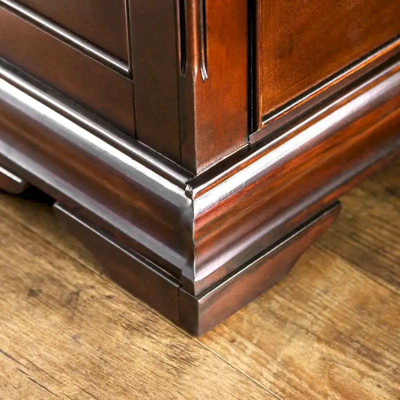Diva Traditional Cherry Solid Wood 6-Drawer Chest by