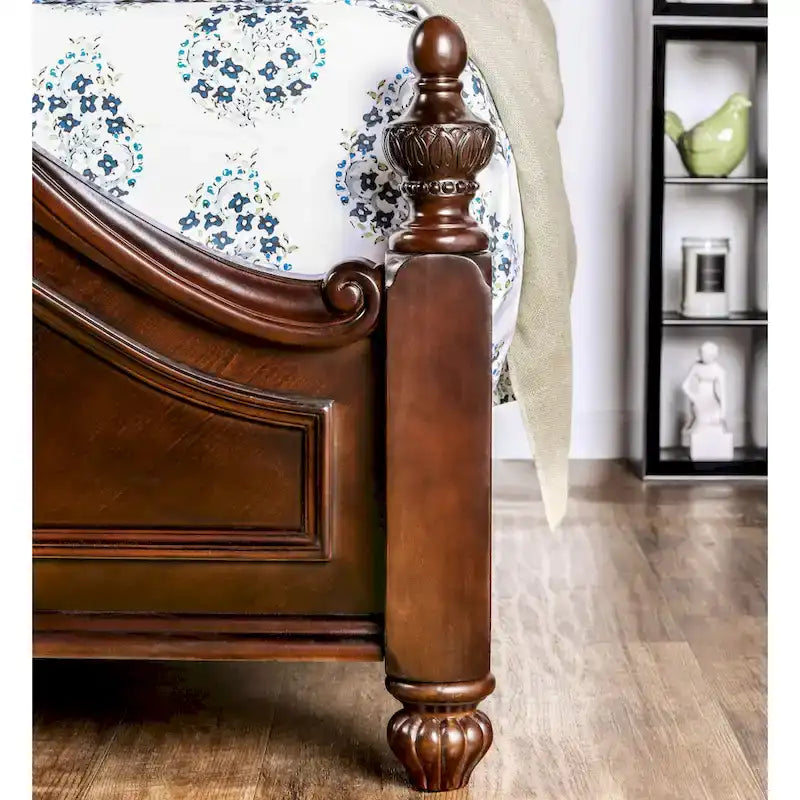 Diva Traditional Cherry Solid Wood 2-Piece Poster Bedroom Set by