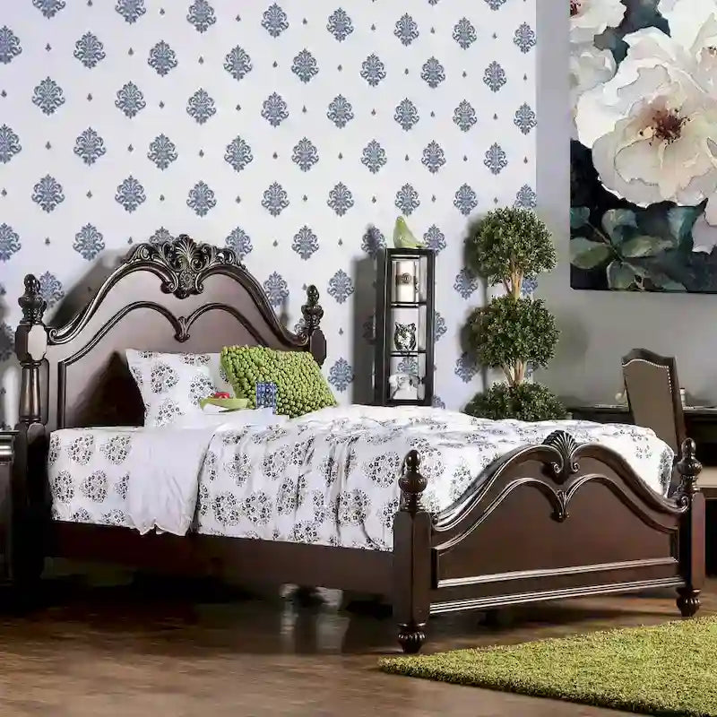 Diva Traditional Cherry Solid Wood 2-Piece Poster Bedroom Set by